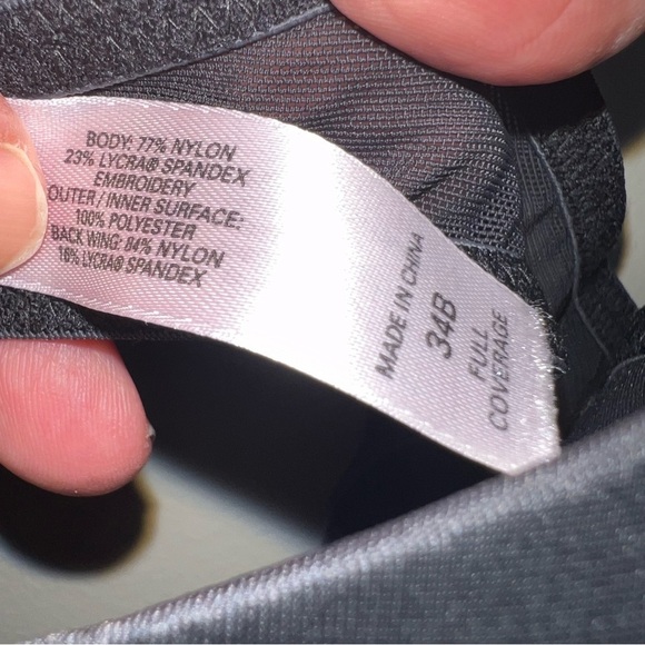 Victoria Secret Angels IPEX Full Coverage Underwire Black Bra Size 34B - Picture 3 of 10